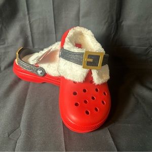 CROCS Red Fuzzy Lined Slippers with Ventilation